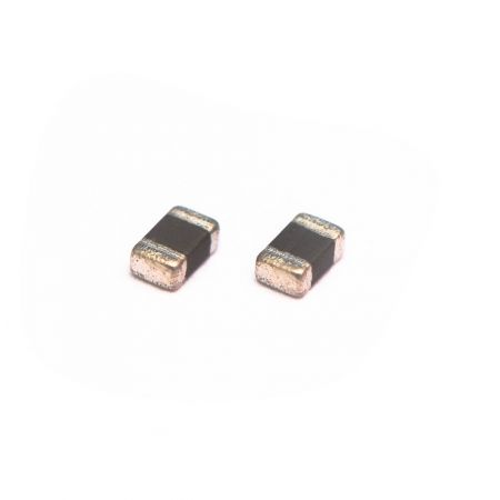 11Ω Impedancia, 300mA, Inductor RF 2029, Perla de Chip de Ferrita Multicapa - Chip de bead multicapa de alta corriente
