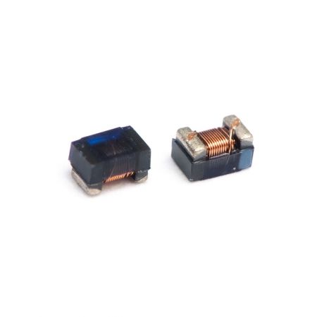 8200nH, 180mA, 0603 RF-Induktivität, Ferritdraht gewickelter Chip-Induktor - Hoch-Q und SRF-RF-Ferrite-Drahtgewickelter Chip-Induktor