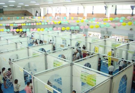 :High Peak Tent for Job fair