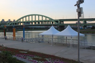 Tenda Kabel Silang Puncak Tinggi untuk Acara & Pameran di Tepi Dok - Tenda Kabel Silang Puncak Tinggi di Dermaga Expo Flora Taipei