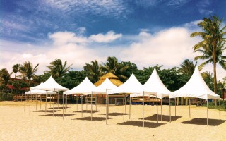 High Peak Tent in Château Beach Resort