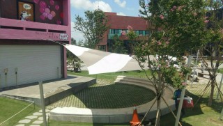Stylish Sail Shade for Leisure Farm Sandpits