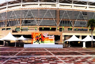 High Peak Cross Cable Tent for 2011 Yunlin Road Running Race
