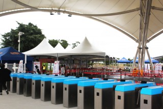 Tenda Kabel Silang Puncak Tinggi untuk Layanan Acara & Tempat Penjualan - Layanan Tiket & Pengunjung