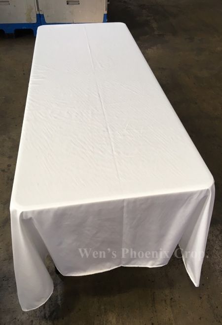 白色桌巾