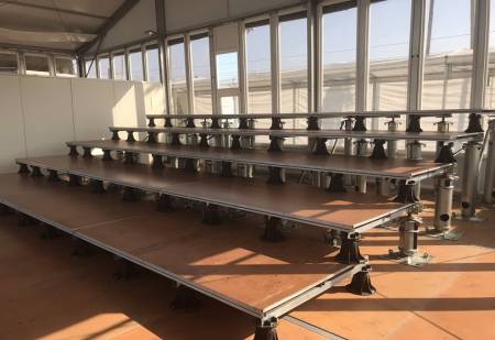 プラスチック高床式デッキ