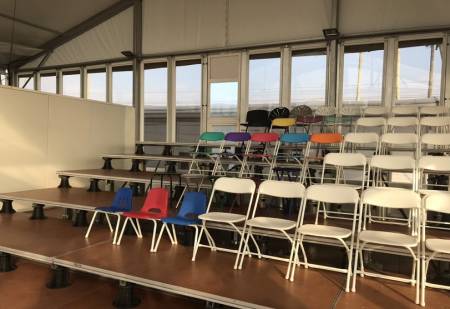 プラスチック高床式デッキ