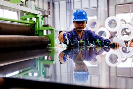 Stainless Steel Sheet Quality Checking.