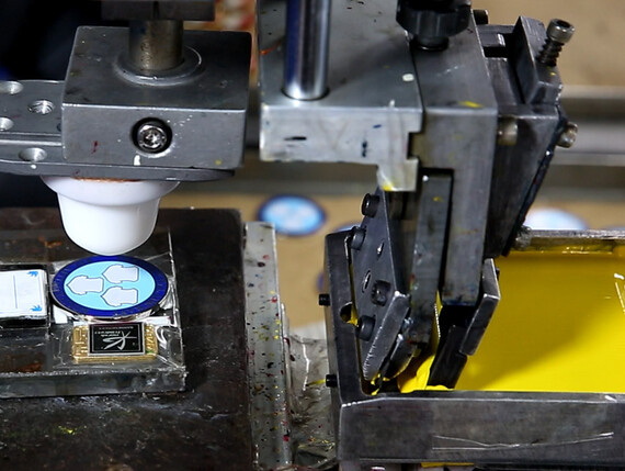 Silk Screen Printing - Silk Screen Printing on Custom Metal Products