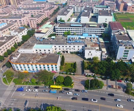 https://cdn.ready-market.com.tw/11854347//Templates/pic/aerial-view-of-industrial-complex-in-shenzhen-20260120-150254.jpg?v=0e1093b0