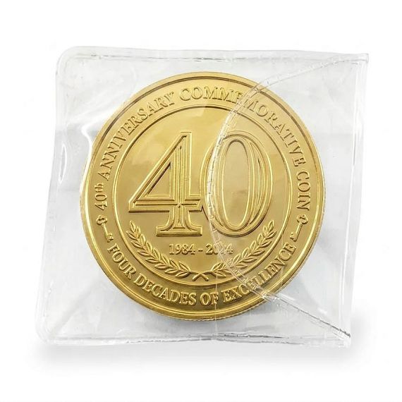 clear round acrylic capsule to prevent scratches and oxidation