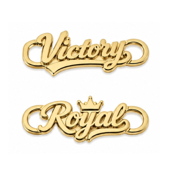 Etiquetas de cordones personalizadas en oro con letras en cursiva de Victory y Royal y aberturas integradas para los cordones en ambos lados