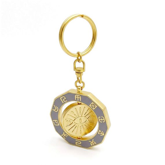 Metal spinning keychain with rotating center medallion
