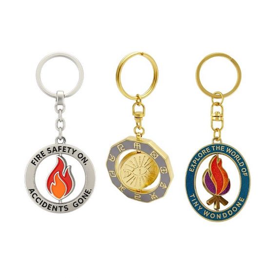 interactive and vibrant metal spinning keychains with enamel color filling