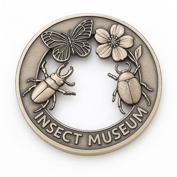 Antique silver insect museum hollow-out zinc alloy coin