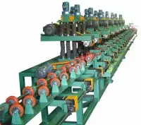 Round tube polishing machine