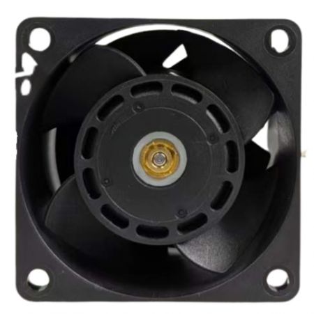 60mm x 60mm x 56mm高效能直流風扇，後轉子扇葉。