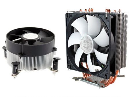 Refroidisseur de CPU INTEL LGA1366 - Pour les refroidisseurs de CPU INTEL LGA1366, il existe des options de refroidisseurs à caloducs haute performance et de refroidisseurs à extrusion en aluminium disponibles