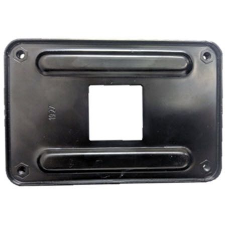 제품 RM-AM4 백플레이트의 뒷면은 금속 구조로 되어 있어 조립 및 고정의 안정성을 높입니다.