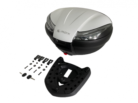 Das K-MAX K28 Motorrad-Topcase ist ausgestattet mit (1) Bodenplatte*1 Set (2) externen Aufhängestücken*4 (3) Schrauben*4 (4) Unterlegscheiben*4 (5) Schrauben*4 (6) Schlüssel*2
