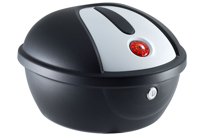 Top case da 17 litri, adatto a tutti i tipi di scooter.