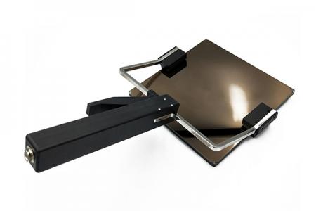 קליפ מסכה מסוג Y משמש בעיקר לאיסוף ידני אופקי, וחומר המוליך הסטטי מונע נזק ESD למסכה.