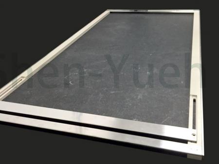 FMM钛框,与PEEK材质组合使用,用于OLED MASK制造,抗酸碱、材质轻,减少设备传输负担。