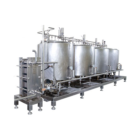 CIP Systems - Four-tank CIP system with supply pump and plate & frame heat exchanger.