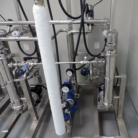 Hot Water Sets - Hot water units with steam valves and trap.