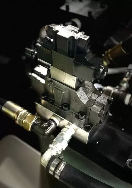 Chỉnh sửa máy thành hệ thống servo năng lượng