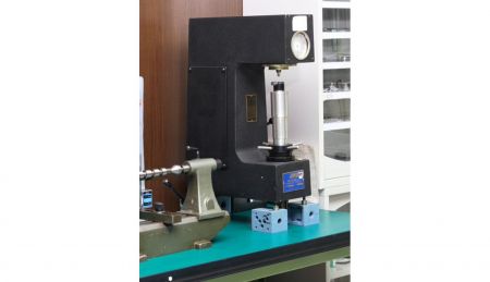 Concentric measuring instrument