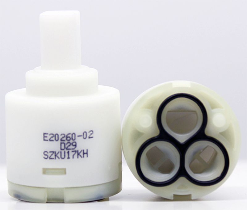 Cartuccia deviatore da 29 mm a due vie con funzione ON e OFF.