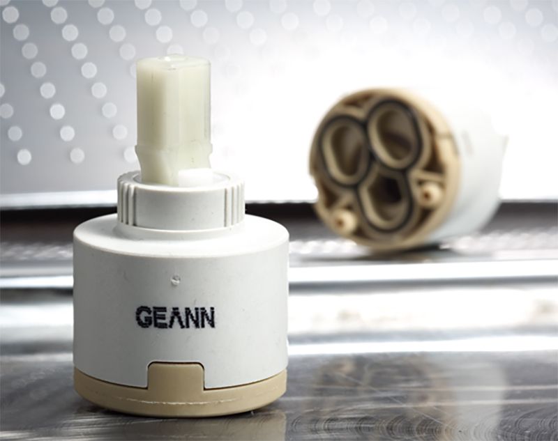 40mmプラスチックスタンダードベースシングルハンドル90度回転角セラミックディスクカートリッジ