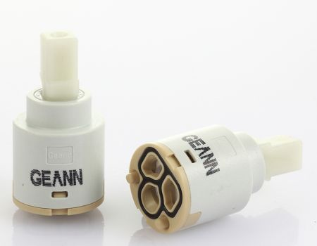 قاعدة بلاستيكية قياسية بقطر 25 مم بمقبض واحد وخرطوشة قرص سيراميكي بزاوية دوران 100 درجة - قاعدة بلاستيكية قياسية بقطر 25 مم بمقبض واحد وخرطوشة قرص سيراميكي بزاوية دوران 100 درجة