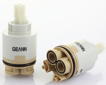 قاعدة موزع بلاستيكية 35 مم مقبض واحد بزاوية دوران 90 درجة خرطوشة قرص سيراميك - قاعدة موزع بلاستيكية 35 مم مقبض واحد بزاوية دوران 90 درجة خرطوشة قرص سيراميك