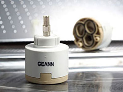 40mm 搖桿式陶瓷閥芯 (平腳)