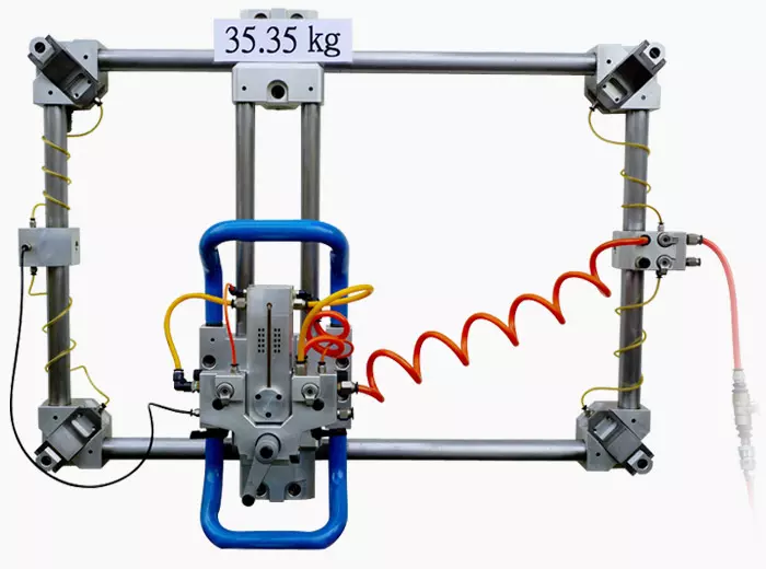 GISON द्वारा डिजाइन की गई पहली वायु चालित पोर्टेबल सिंक होल कटिंग मशीन।