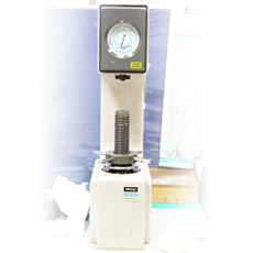 Máy kiểm tra độ cứng sau khi xử lý nhiệt được xử lý