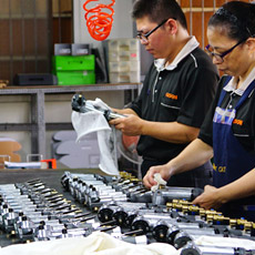 kiểm tra thị lực bằng mắt của máy mài góc khí nén