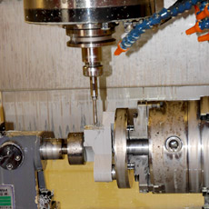 L'usinage CNC de précision est effectué pour créer des outils pneumatiques de haute qualité.