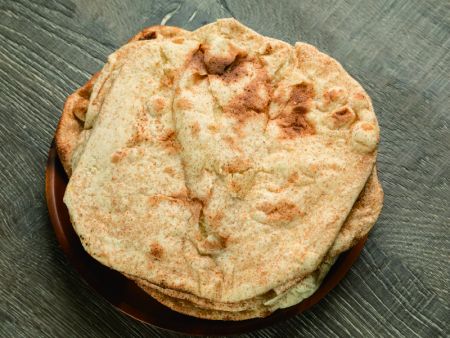 Nonlayered Paratha made with automated production