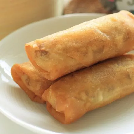 An lumpa - Pleanáil molta agus trealamh táirgthe Lumpia