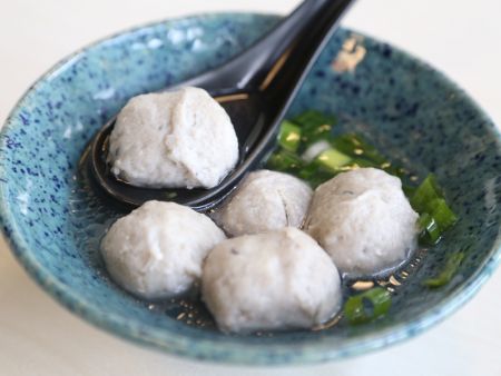 Replace meat with fish to make fish balls with bouncy texture