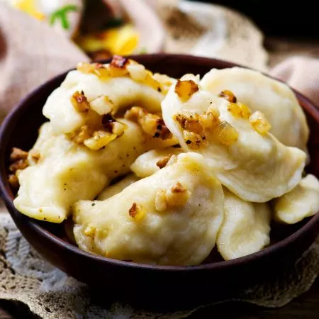 Forslag til planlægning af pierogi-produktion og udstyr