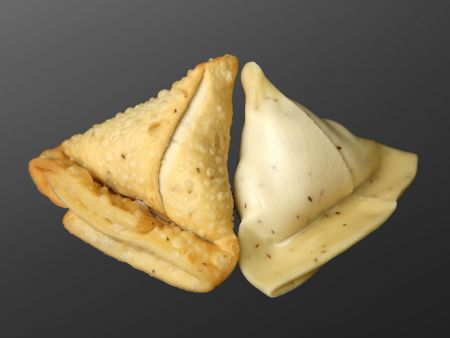 Tightly sealed edges; punjabi samosas retain shape after frying