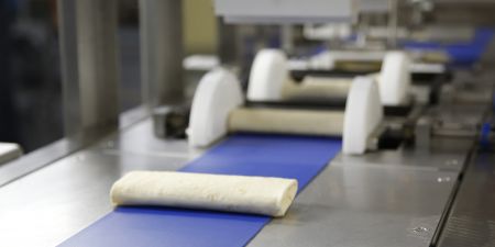 模拟人工卷包方式,卷包扎实