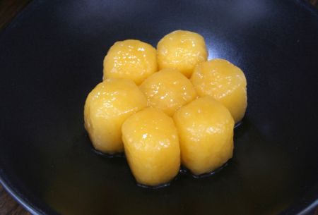 Attrezzatura per la produzione di palline di patate dolci progettata per produrre piccole palline di patate dolci