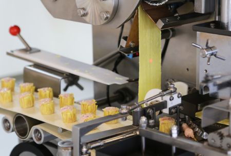 생산 능력 부족 문제를 해결하기 위해 설계된 시오마이 생산 기계