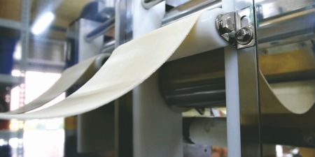 Formning af dejplader.