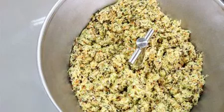 Plantebaseret fyld med en højere andel af stængler er acceptabelt